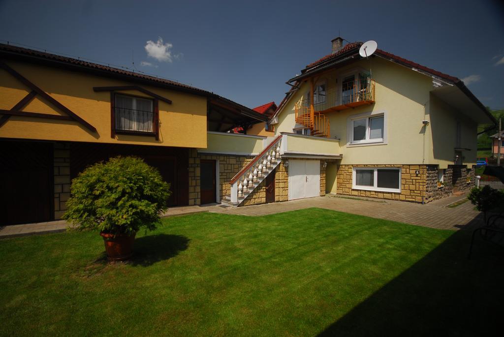 Apartman Elegant Bešeňová Habitación foto