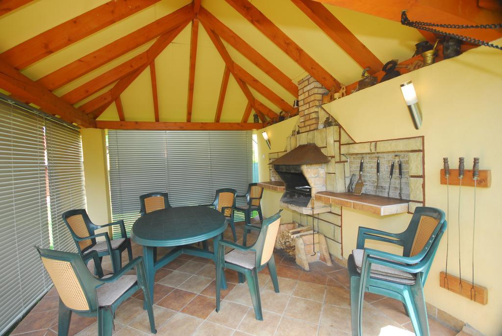 Apartman Elegant Bešeňová Habitación foto